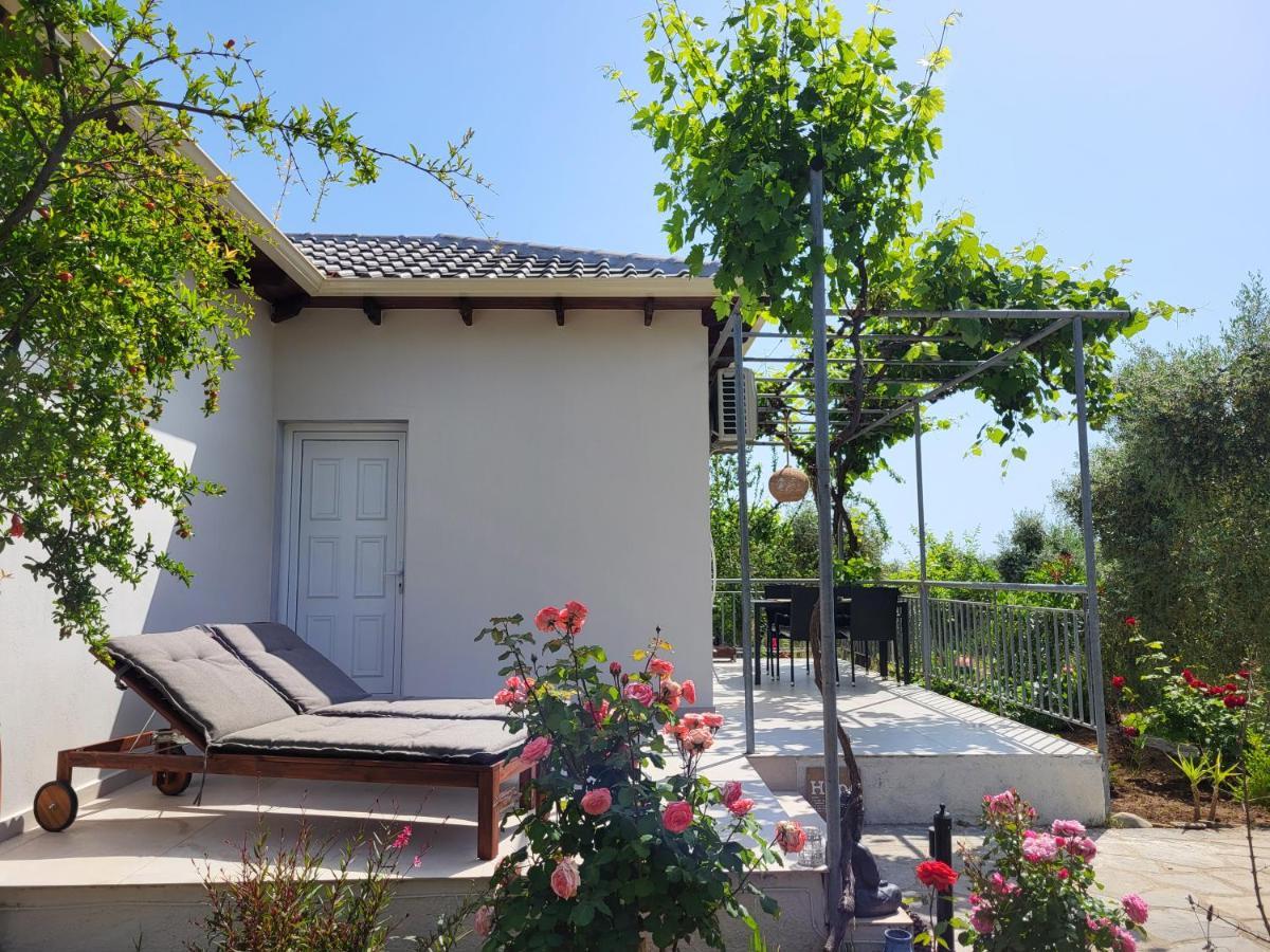 Ioannis Houses - Gemuetliches Ferienhaus Im Olivenhain Skala Potamia  Exterior foto