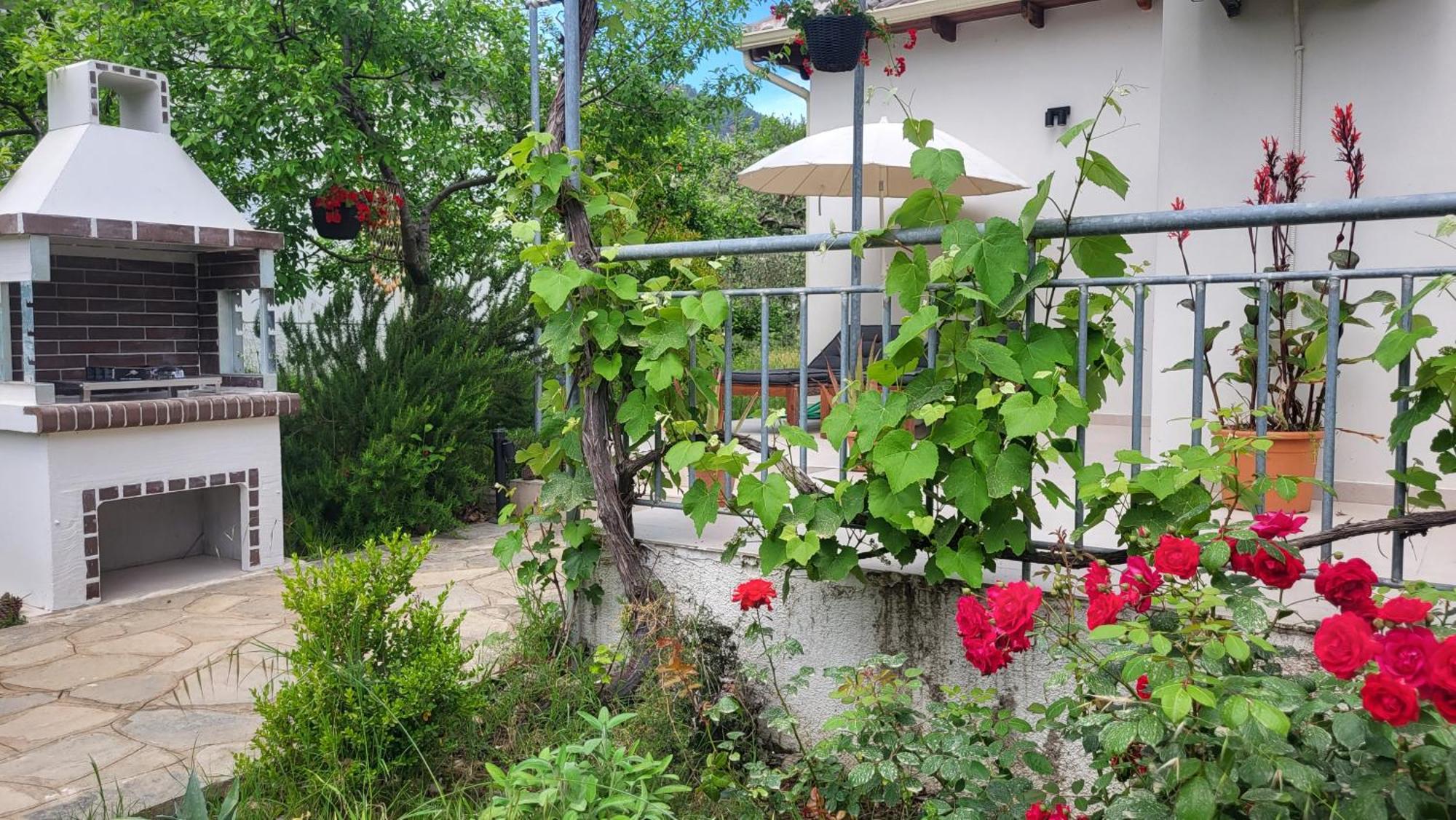 Ioannis Houses - Gemuetliches Ferienhaus Im Olivenhain Skala Potamia  Exterior foto